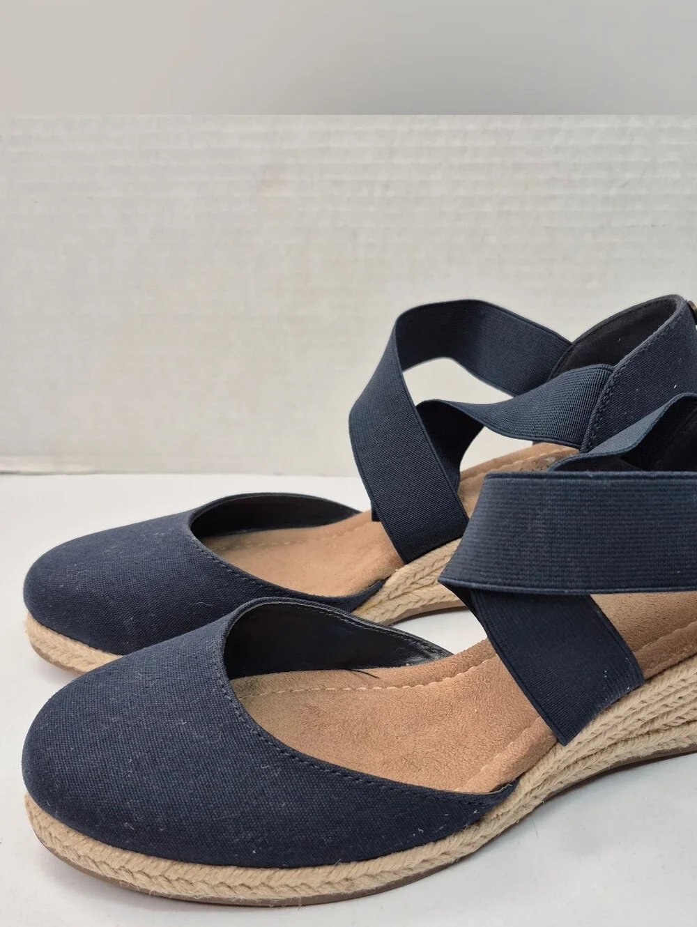 St. Johns Bay Black Wedge Shoes Size 8.5